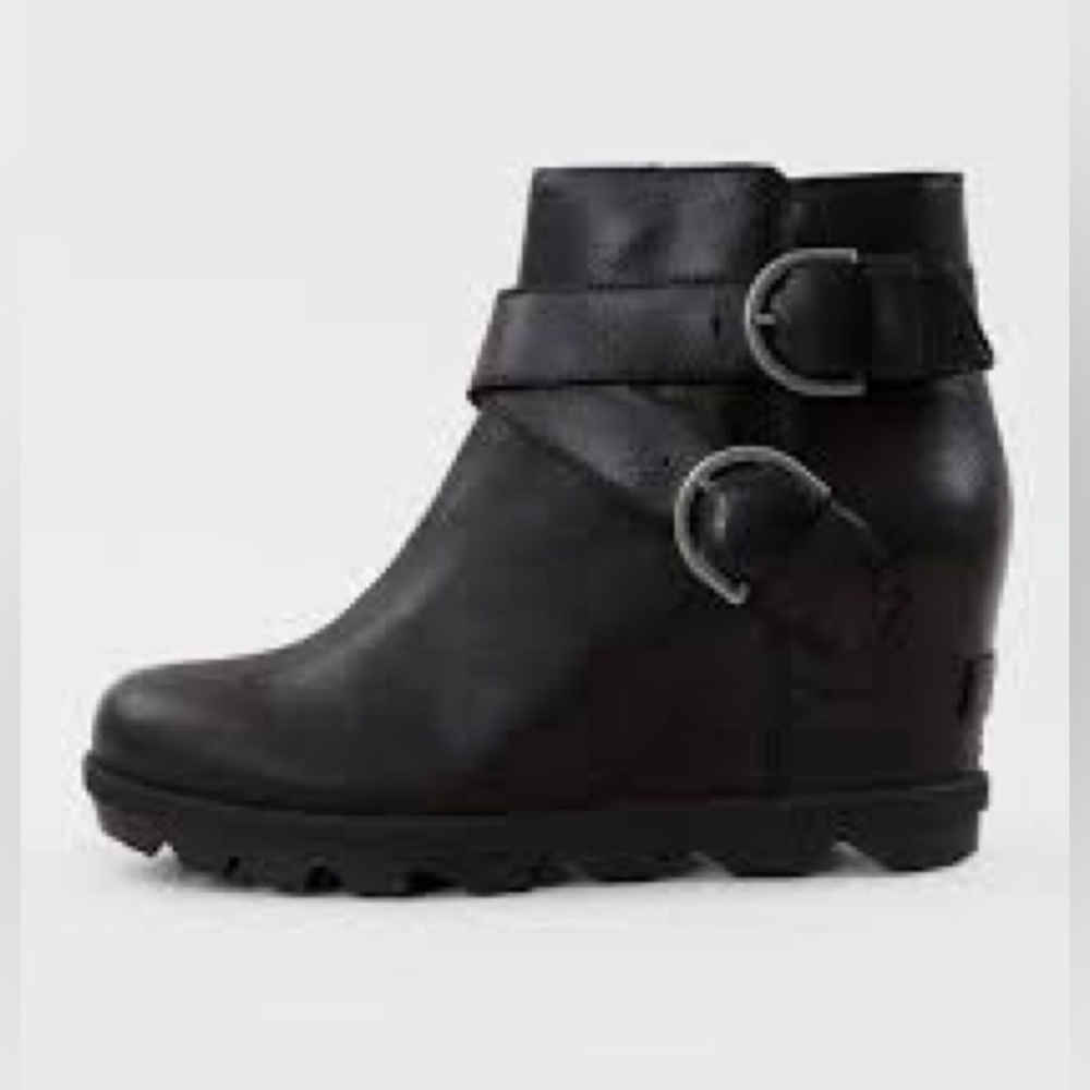 Sorel Joan of Arctic wedge, size 10.5 New